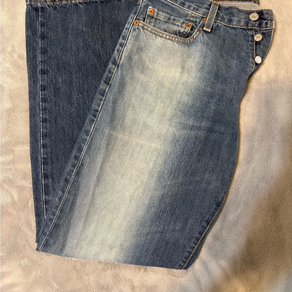 Two-Tone Levi’s Denim Jeans 34x30
